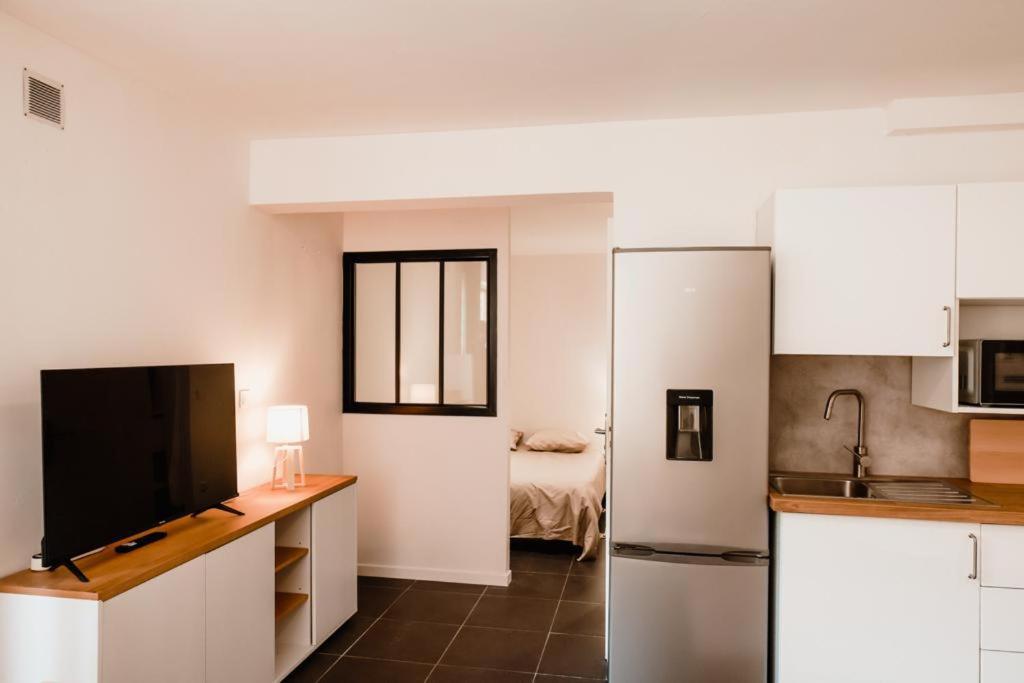 Apartamento Calvi. T2 2/4 Personnes A 100 Metres De La Plage Calvi  Exterior foto